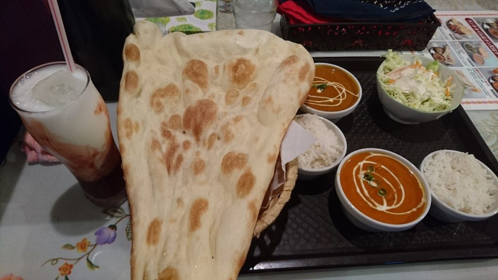 インドカレーナマステ府中店はこれぞインドカレー！これぞインド的店員！親しまれるわけです。